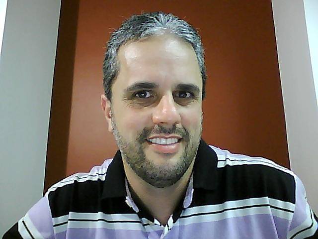 Foto do Prof. Carlos Ribeiro